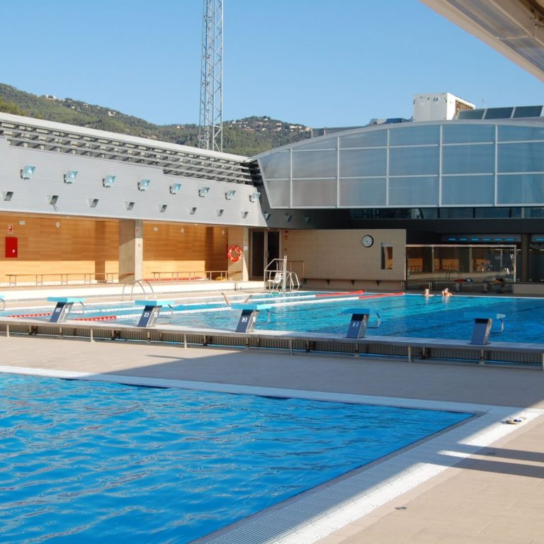 Piscina Municipal Caldes de Montbui (Barcelona) Piscina Municipal Caldes de Montbui (Barcelona)